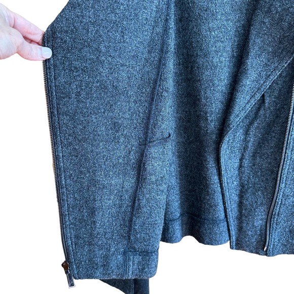 NWOT, Chico’s Women’s Dress up Zip up Black Jacket Sz 1 (US size 8/10) - Picture 5 of 14